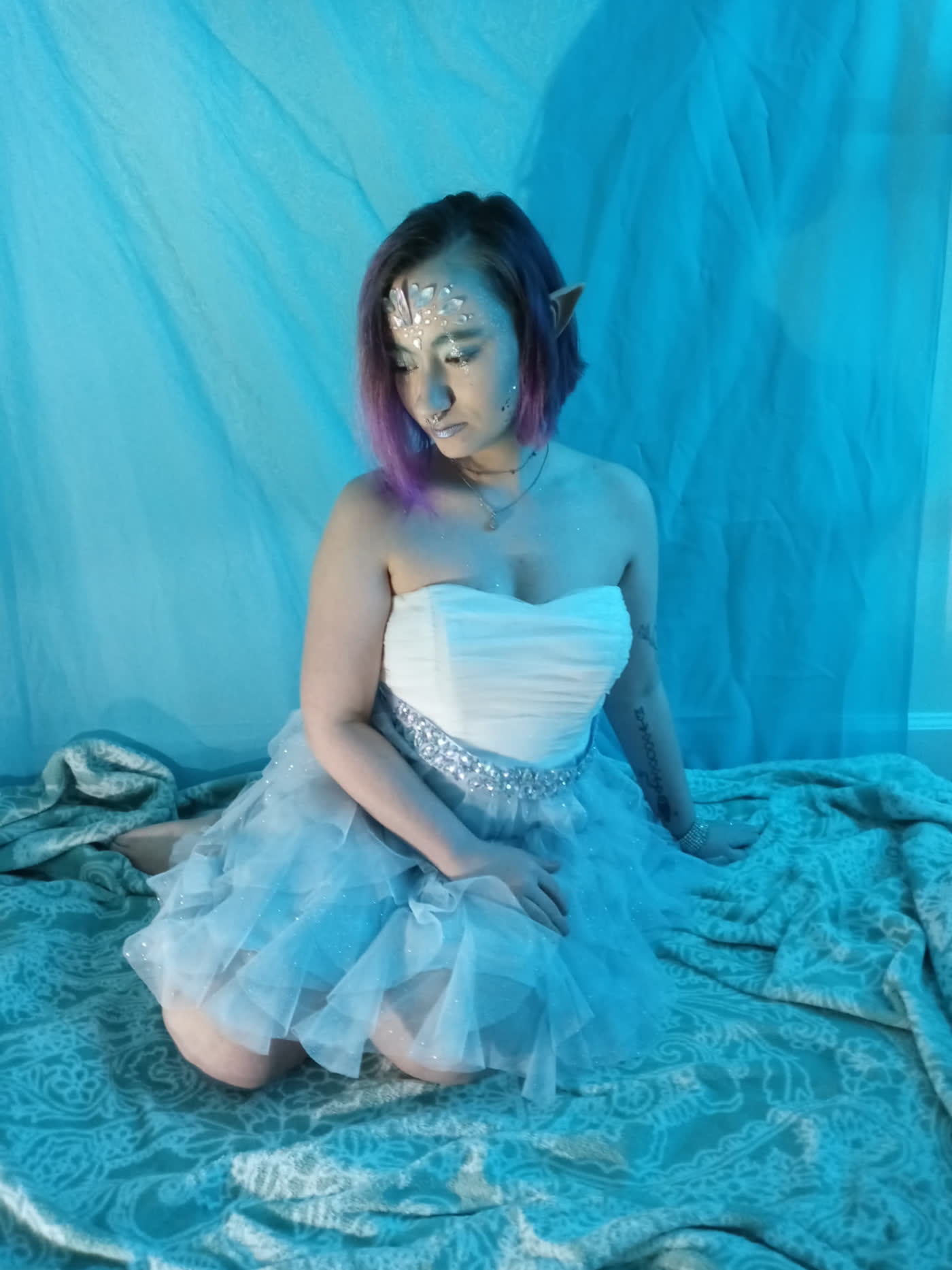 Frost Court — Gemstone crown, frosted brow and pointed ears — full fae build.